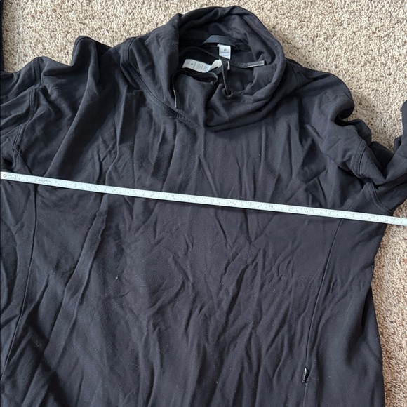 Lululemon Athletica Black Long Sleeve Top - Picture 9 of 10
